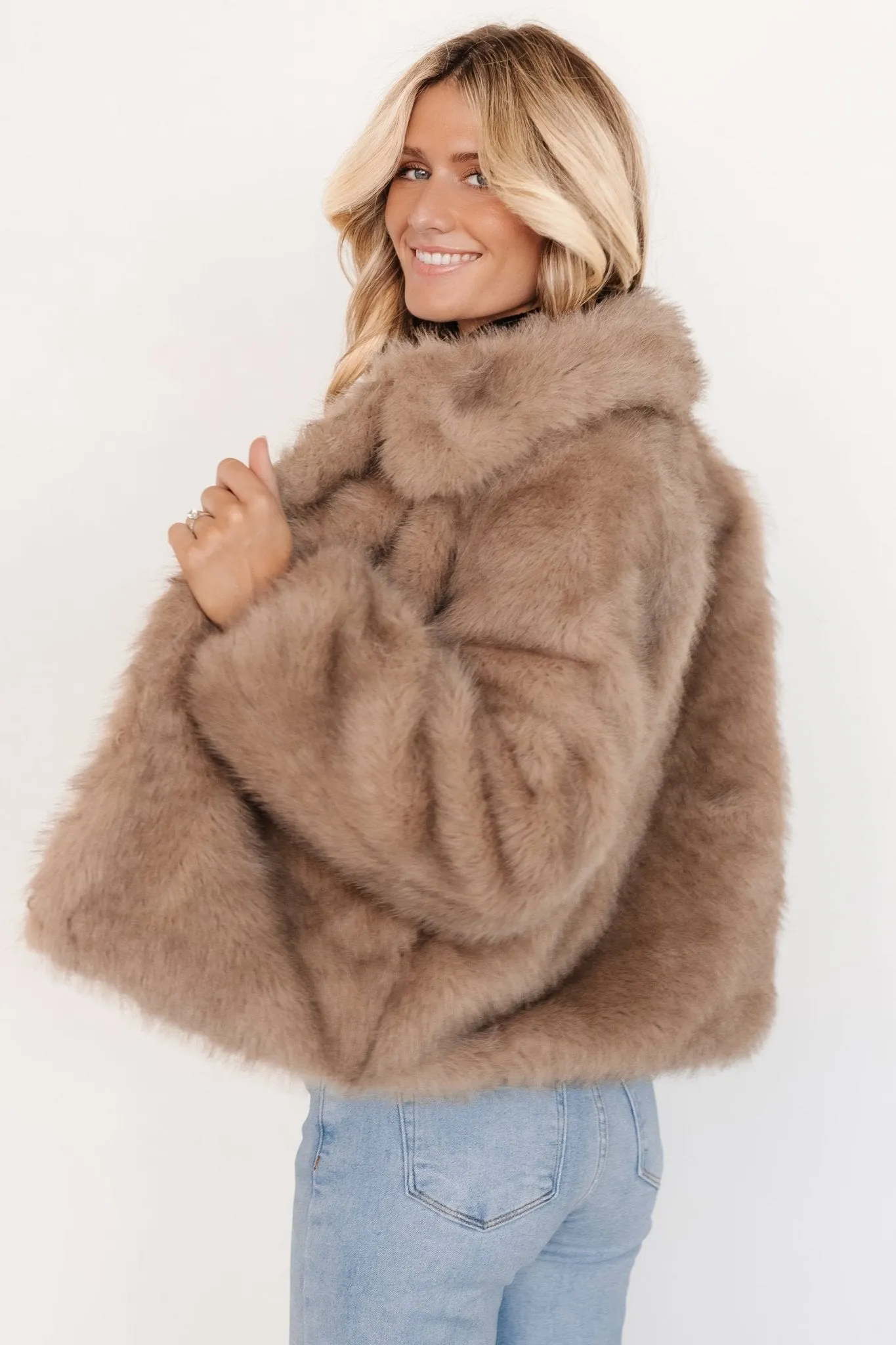 Amarante Faux Fur Coat | Beige Mink