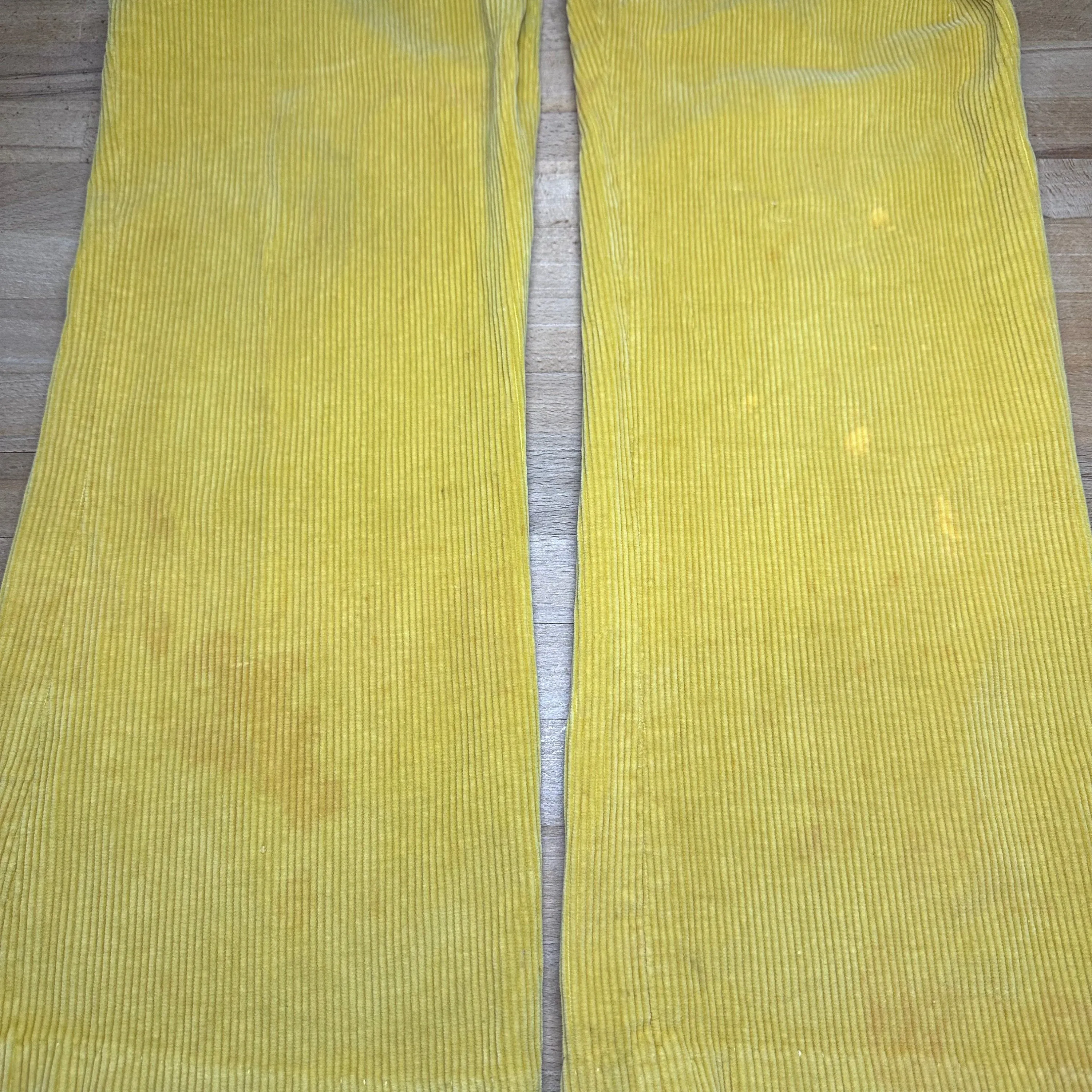Medium 70s Yellow Corduroy Kick Flare Pants