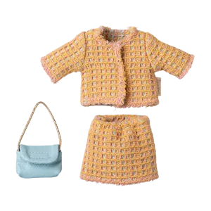 Pre Order Maileg suit, mum mouse